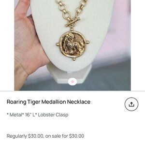 Roaring Tiger Medallion Necklace - Gold